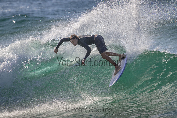 Whale_Beach_220507_091416_0113