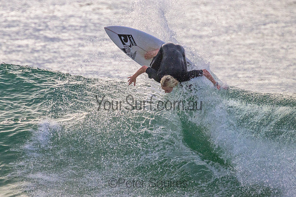 Whale_Beach_220428_072528_0044