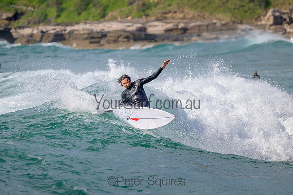 Whale_Beach_220910_085314_0004