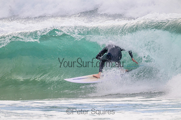Whale_Beach_220910_093400_0087