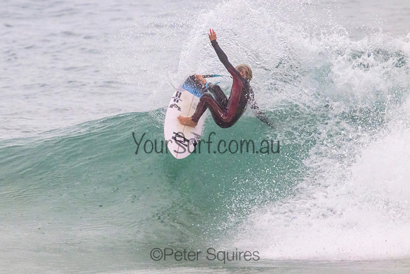 Whale_Beach_220513_083216_0134-Edit