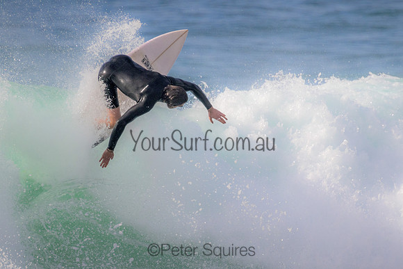 Whale_Beach_220924_074932_0061