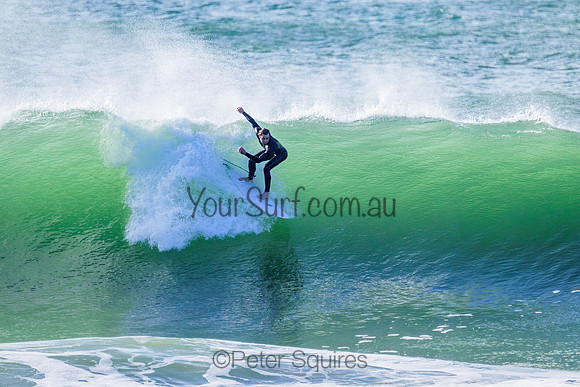 Whale_Beach_220724_090759_0125-E