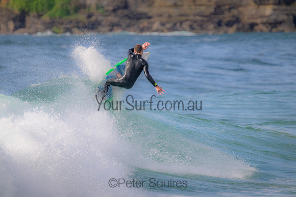 Whale_Beach_220924_075352_0079