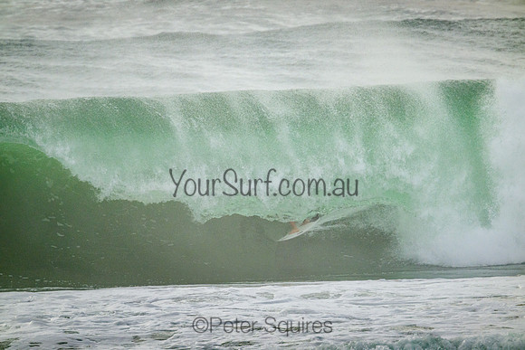 Whale_Beach_220305_081905_0153