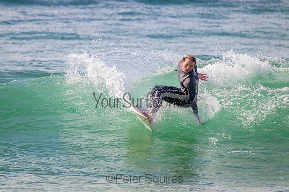 Whale_Beach_220929_085109_0041