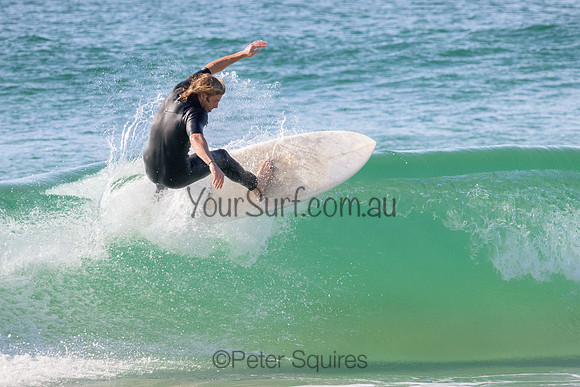 Whale_Beach_220507_091025_0098