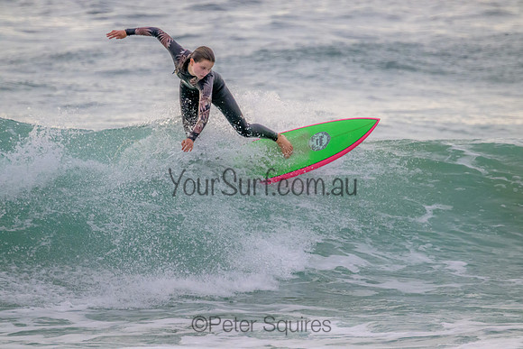 Whale_Beach_220830_073600_0135