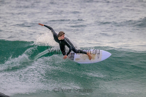 Whale_Beach_220830_073511_0126
