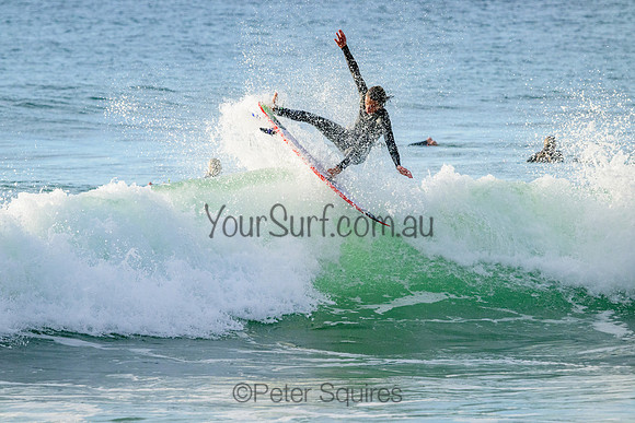 Whale_Beach_220815_073327_0035