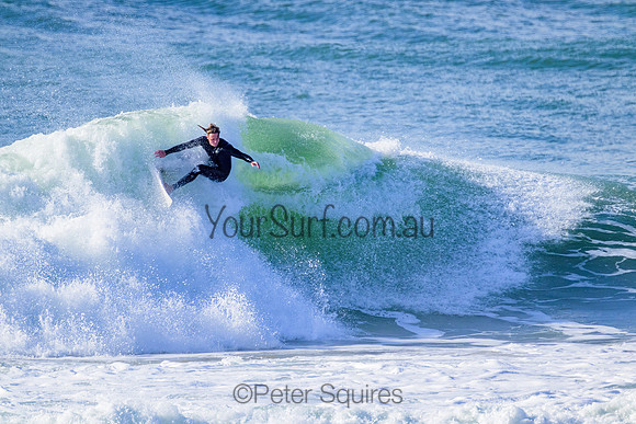 Whale_Beach_220724_091938_0145-E