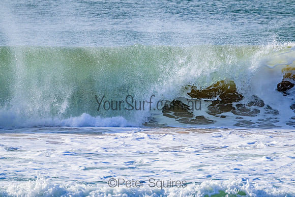 Whale_Beach_220724_090049_0110