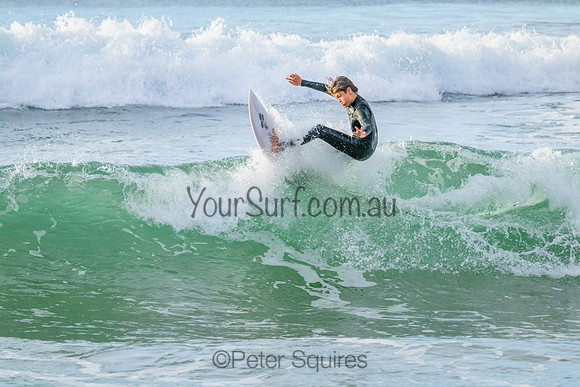 Whale_Beach_220815_073525_0045