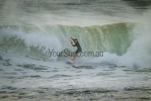 Whale_Beach_220305_081908_0175