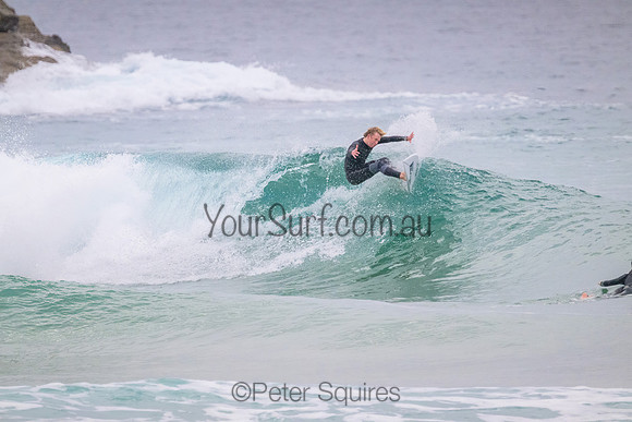 Whale_Beach_220630_081810_0113