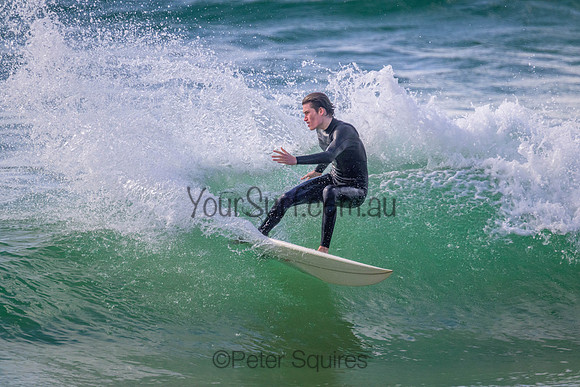 Whale_Beach_220929_084652_0009