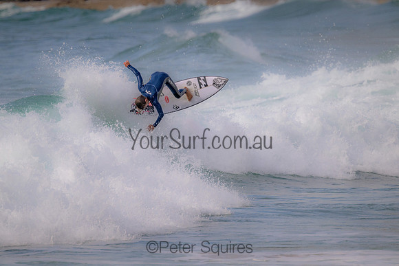 Whale_Beach_220924_080030_0084