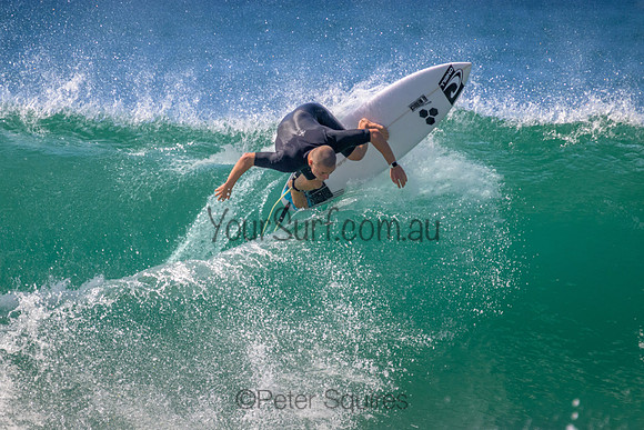 Whale_Beach_220916_110147_0050