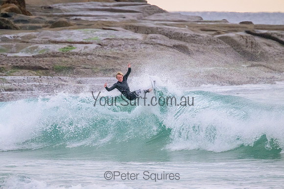 Whale_Beach_220630_075509_0054