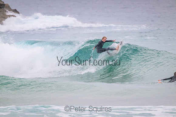 Whale_Beach_220630_081810_0112