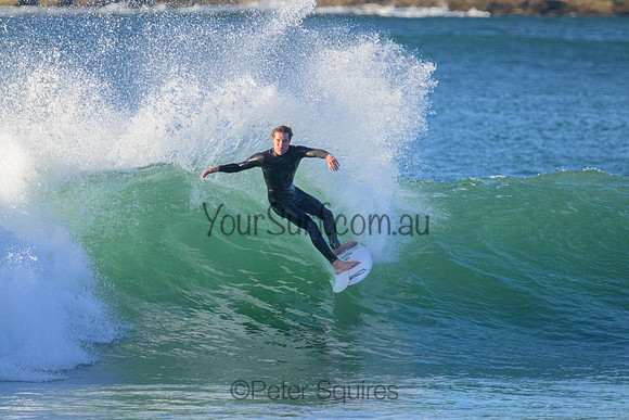 Whale_Beach_220617_075307_0080