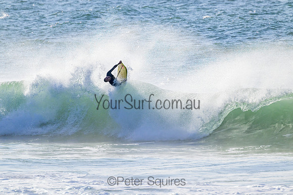 Whale_Beach_220724_085631_0076