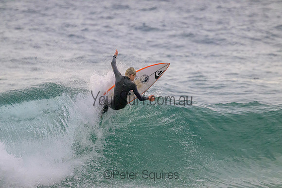 Whale_Beach_220830_073518_0129