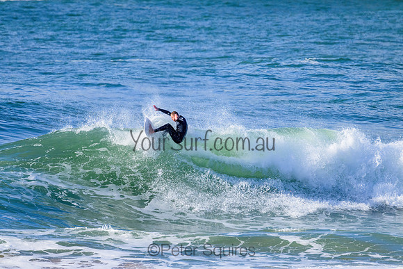 Whale_Beach_220724_091659_0139-E