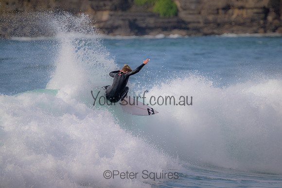 Whale_Beach_220924_075311_0077