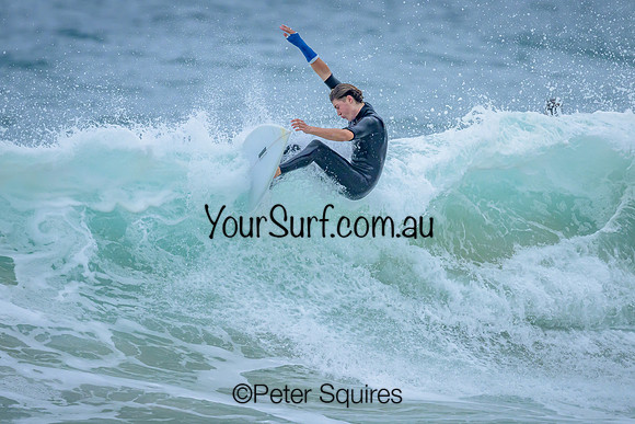 Whale_Beach_240504_085323_0252