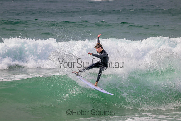Whale_Beach_220929_092832_0139