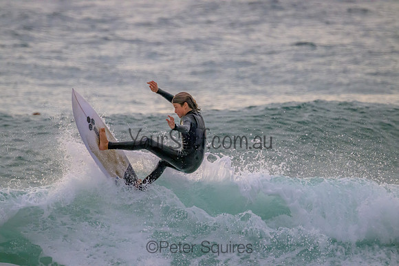 Whale_Beach_220830_071822_0068