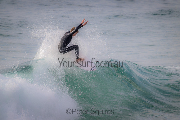 Whale_Beach_220924_073442_0028