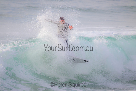 Whale_Beach_220924_073349_0021