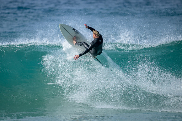 Whale_Beach_250626_123530_0493