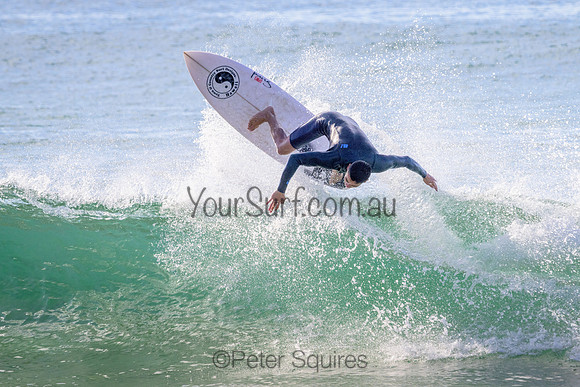 Whale_Beach_220507_090021_0058