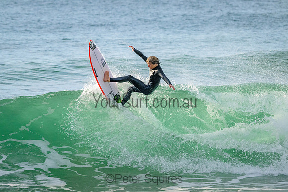 Whale_Beach_220815_073144_0021