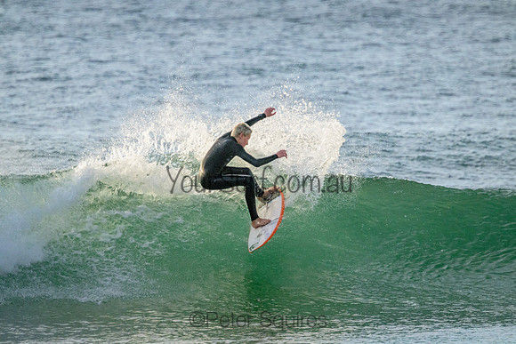 Whale_Beach_220815_071442_0001