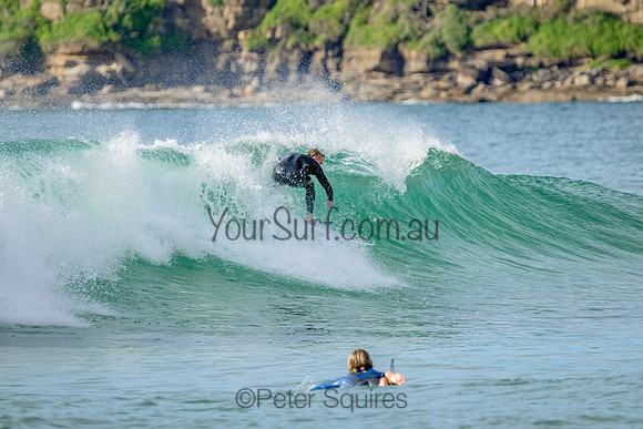 Whale_Beach_220815_081848_0111