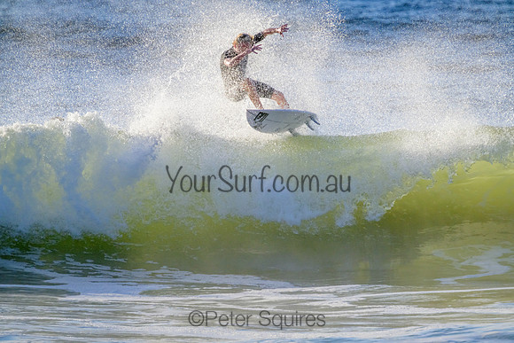 Whale_Beach_220314_075139_0122