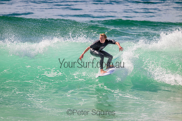 Whale_Beach_220929_085610_0071