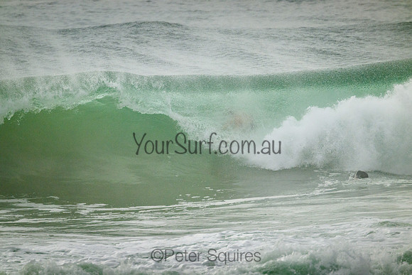 Whale_Beach_220305_081503_0092