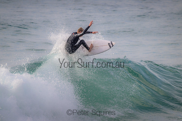 Whale_Beach_220924_073442_0027