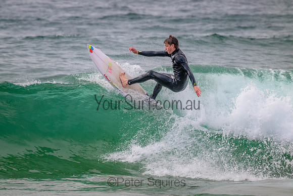 Whale_Beach_220929_093348_0144