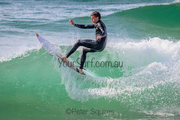 Whale_Beach_220929_085012_0036