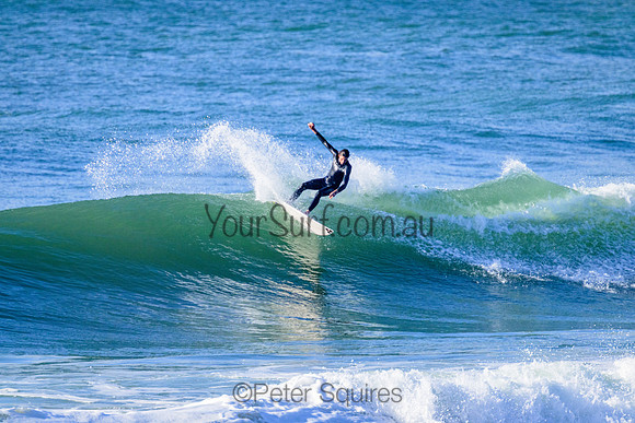 Whale_Beach_220724_090056_0115