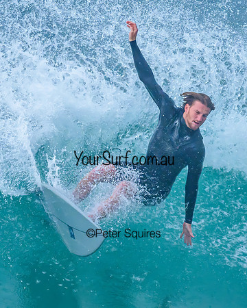 Whale_Beach_240504_091607_0744E