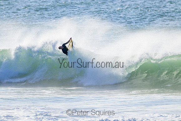 Whale_Beach_220724_085631_0074