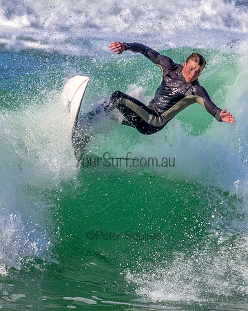 Whale_Beach_220709_101234_0056-E-E