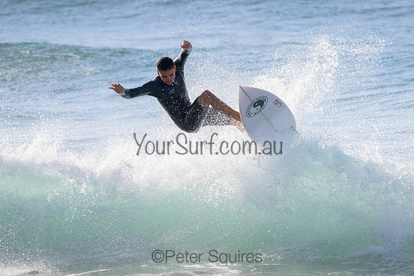 Whale_Beach_220507_084144_0010
